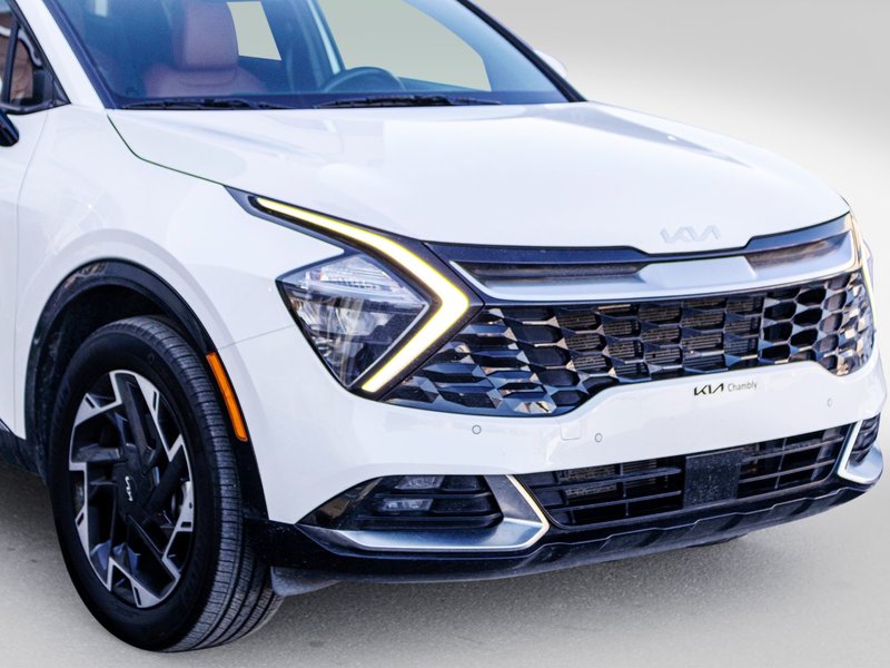 Kia Sportage EX PREMIUM BLANC CUIR ROUGE WOW 2025 PAS DE RECLAMATION AU CARFAX