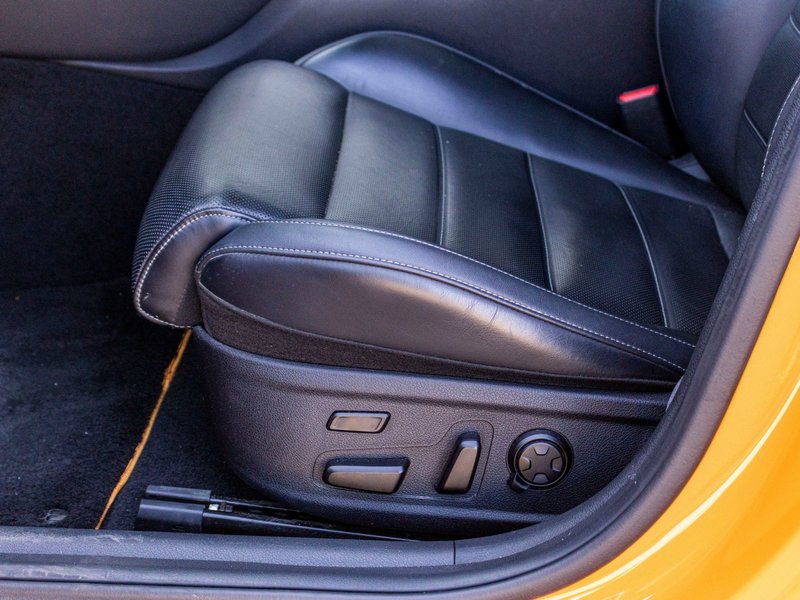 Kia Stinger GT LIMITED ORANGE RARE 2021 BAS KILO RARE