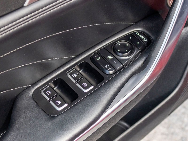 Kia Stinger GT LIMITED CUIR TOIT AWD ROUGE 2022 PAS DE RECLAMATION AU CARFAX