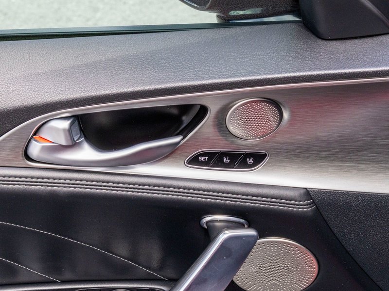 Kia Stinger GT LIMITED CUIR TOIT AWD ROUGE 2022 PAS DE RECLAMATION AU CARFAX