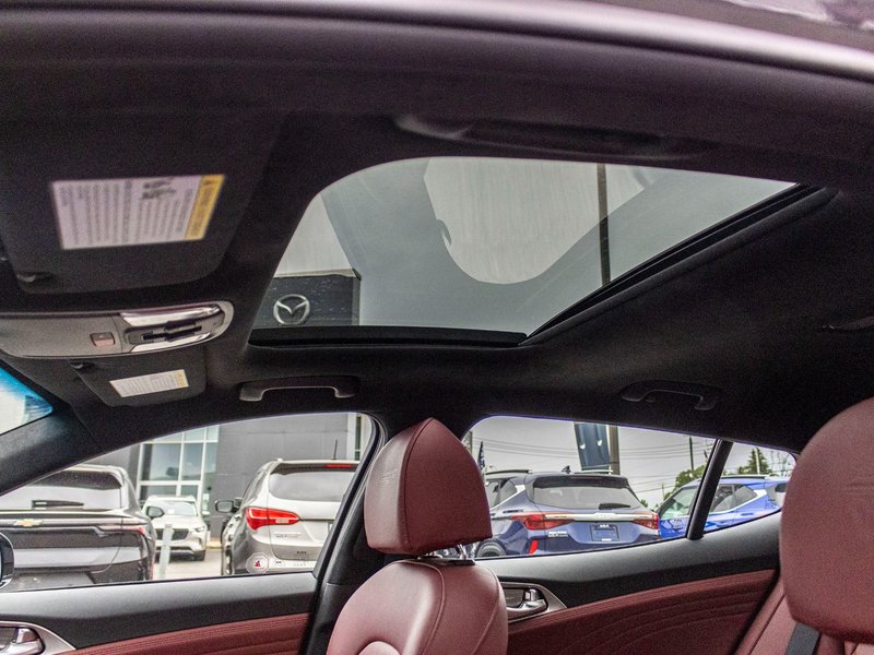 Kia Stinger GT ELITE RARE AWD CUIR ROUGE TOIT BAS KILO 2023