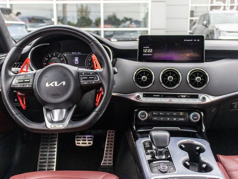 Kia Stinger GT ELITE RARE AWD CUIR ROUGE TOIT BAS KILO 2023