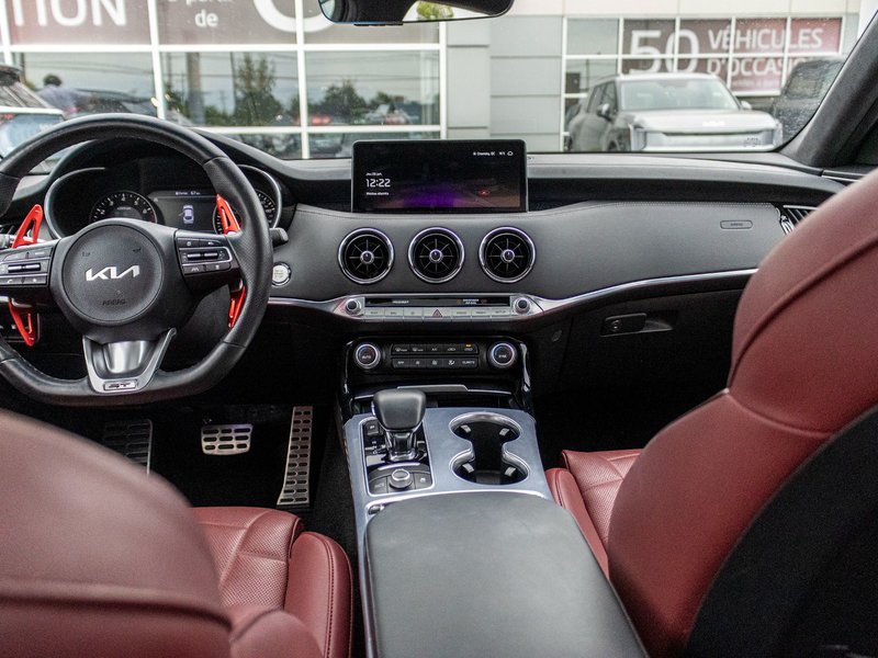 Kia Stinger GT ELITE RARE AWD CUIR ROUGE TOIT BAS KILO 2023