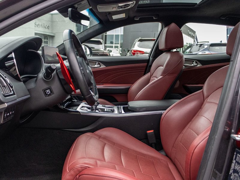 Kia Stinger GT ELITE RARE AWD CUIR ROUGE TOIT BAS KILO 2023