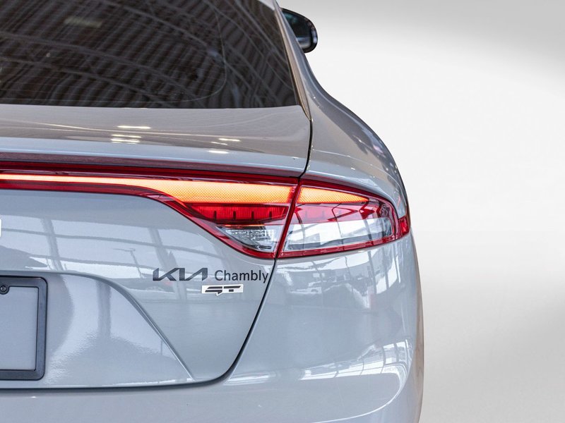 2023 Kia Stinger GT ELITE GRIS MAT CUIR ROUGE WOW 1 OWNER NO CARFAX CLAIM