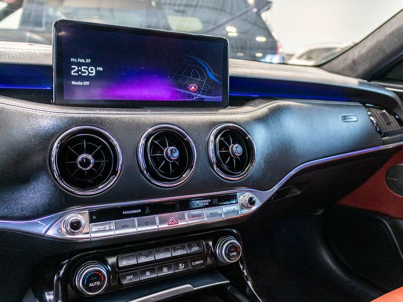 2023 Kia Stinger GT ELITE GRIS MAT CUIR ROUGE WOW 1 OWNER NO CARFAX CLAIM