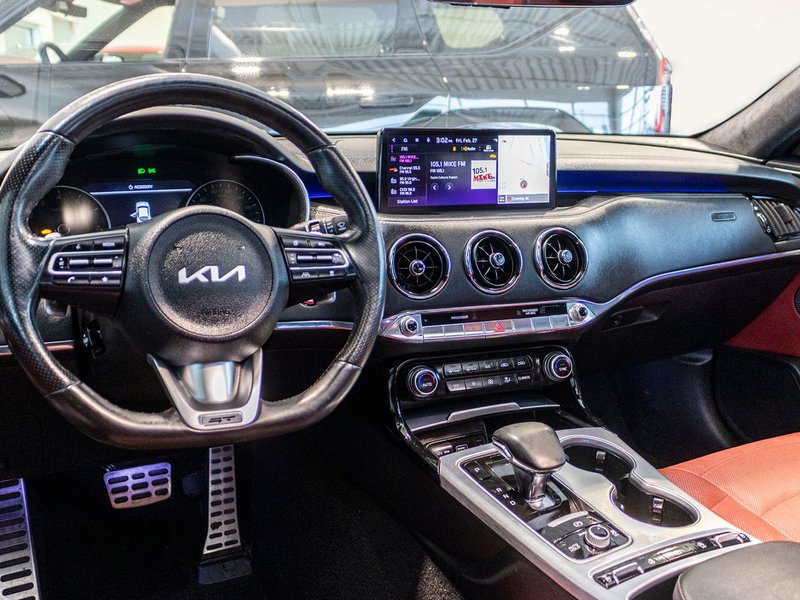 2023 Kia Stinger GT ELITE GRIS MAT CUIR ROUGE WOW 1 OWNER NO CARFAX CLAIM