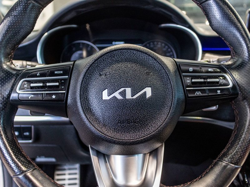 2023 Kia Stinger GT ELITE GRIS MAT CUIR ROUGE WOW 1 OWNER NO CARFAX CLAIM