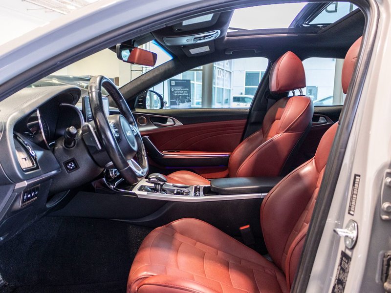 2023 Kia Stinger GT ELITE GRIS MAT CUIR ROUGE WOW 1 OWNER NO CARFAX CLAIM