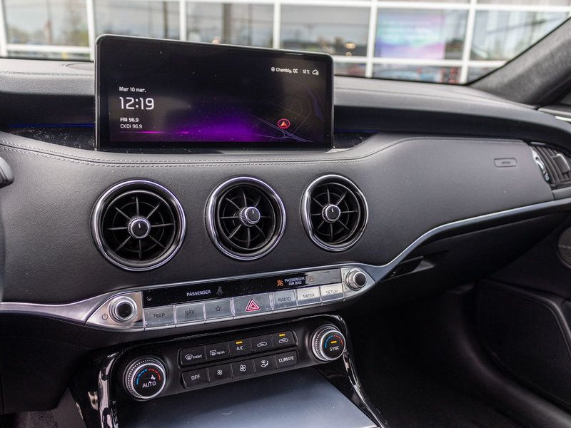 2023 Kia Stinger GT ELITE AWD CUIR TOIT ROUGE BAS KILO 1 OWNER