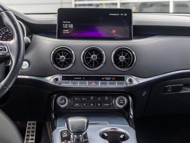 2023 Kia Stinger GT ELITE AWD CUIR TOIT ROUGE BAS KILO 1 OWNER