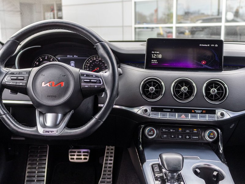 2023 Kia Stinger GT ELITE AWD CUIR TOIT ROUGE BAS KILO 1 OWNER
