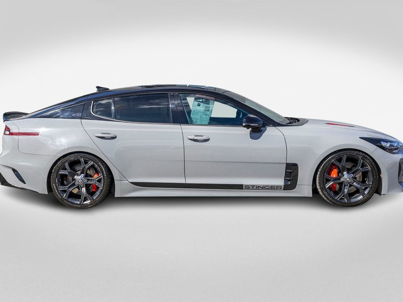 Kia Stinger EDITION SPECIALE  AWD GRIS CUIR ROUGE 2023 1 PROPRIO PAS DE RECLAMATION AU CARFAX