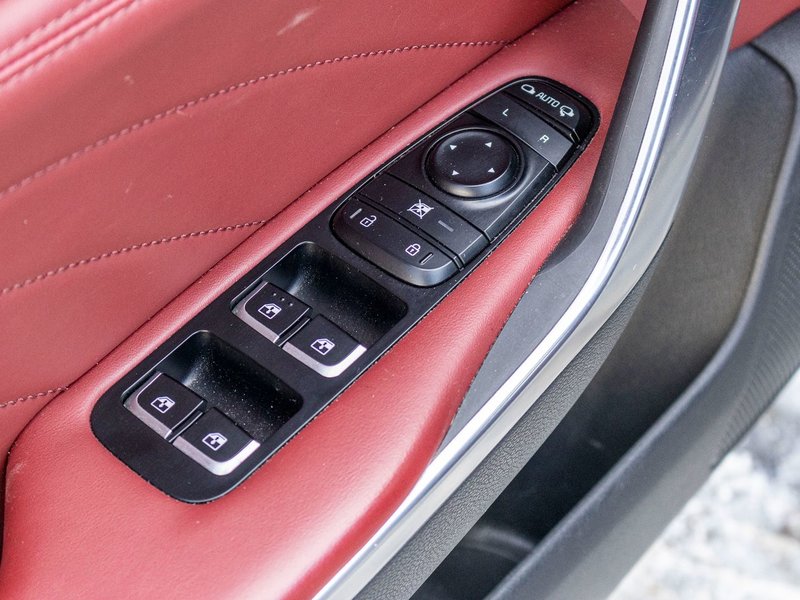 Kia Stinger EDITION SPECIALE  AWD GRIS CUIR ROUGE 2023 1 PROPRIO PAS DE RECLAMATION AU CARFAX