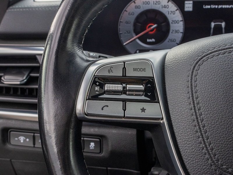 Kia Telluride XPRO RARE CUIR TOIT NAV 2023 PAS DE RECLAMATION AU CARFAX