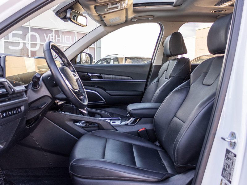 Kia Telluride EX BLANC CUIR TOIT 30250KM WOW 2023 1 PROPRIO PAS DE RECLAMATION AU CARFAX