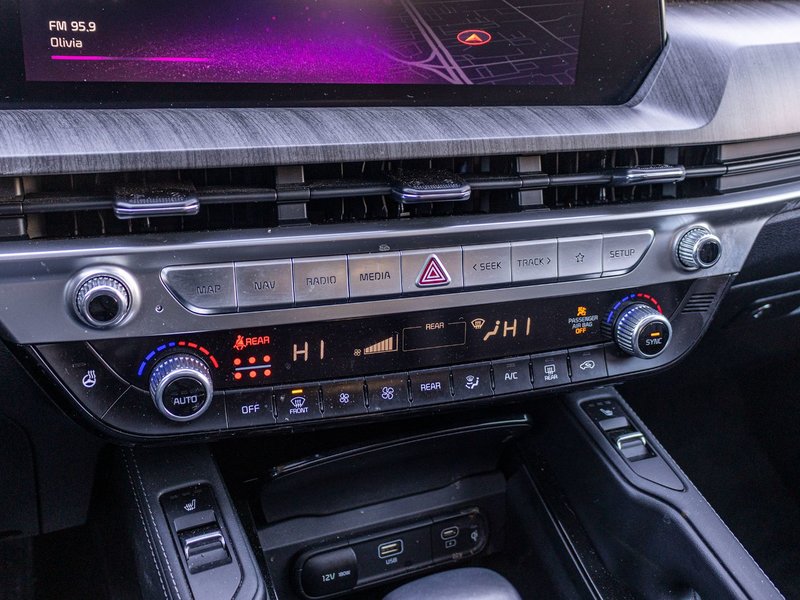 Kia Telluride EX BLANC CUIR TOIT 30250KM WOW 2023 1 PROPRIO PAS DE RECLAMATION AU CARFAX