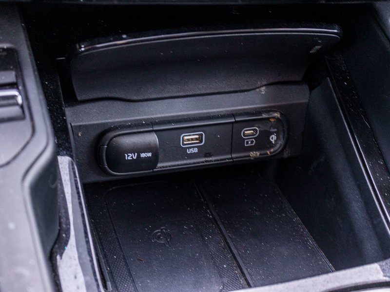 Kia Telluride EX BLANC CUIR TOIT 30250KM WOW 2023 1 PROPRIO PAS DE RECLAMATION AU CARFAX