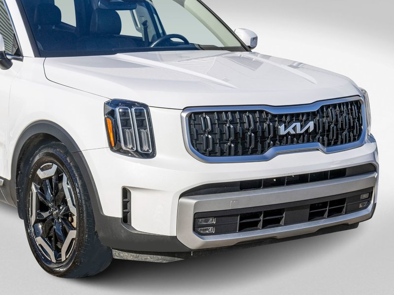Kia Telluride EX BLANC CUIR TOIT 30250KM WOW 2023 1 PROPRIO PAS DE RECLAMATION AU CARFAX