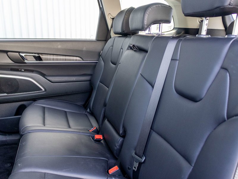 Kia Telluride RARE EX AWD BLANC CUIR TOIT 2025 1 PROPRIO PAS DE RECLAMATIOM AU CARFAX