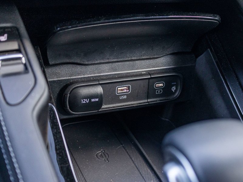 Kia Telluride RARE EX AWD BLANC CUIR TOIT 2025 1 PROPRIO PAS DE RECLAMATIOM AU CARFAX