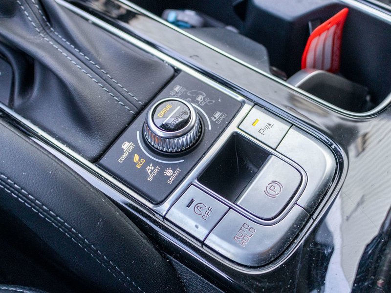 Kia Telluride RARE EX AWD BLANC CUIR TOIT 2025 1 PROPRIO PAS DE RECLAMATIOM AU CARFAX