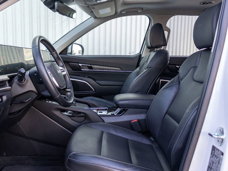 Kia Telluride RARE EX AWD BLANC CUIR TOIT 2025 1 PROPRIO PAS DE RECLAMATIOM AU CARFAX