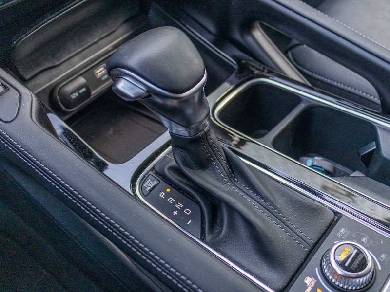 Kia Telluride RARE EX AWD BLANC CUIR TOIT 2025 1 PROPRIO PAS DE RECLAMATIOM AU CARFAX