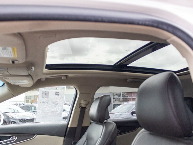 2019 Lincoln Nautilus RESERVE AWD BLANC CUIR TOIT NAVI NO CARFAX CLAIM