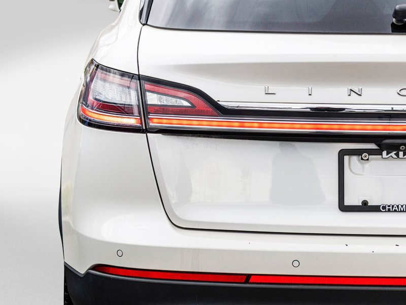 2019 Lincoln Nautilus RESERVE AWD BLANC CUIR TOIT NAVI NO CARFAX CLAIM