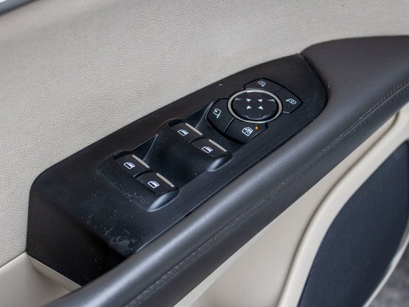2019 Lincoln Nautilus RESERVE AWD BLANC CUIR TOIT NAVI NO CARFAX CLAIM