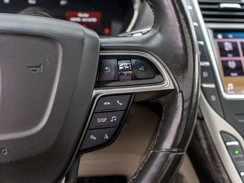 2019 Lincoln Nautilus RESERVE AWD BLANC CUIR TOIT NAVI NO CARFAX CLAIM