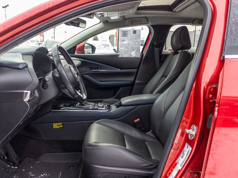 Mazda CX-30 GS LUXE AWD CUIR TOIT BAS KILO 2021 PAS DE RECLAMATION AU CARFAX