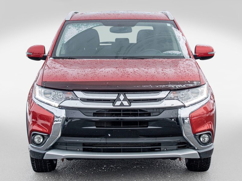 2017 Mitsubishi Outlander SE + AWD