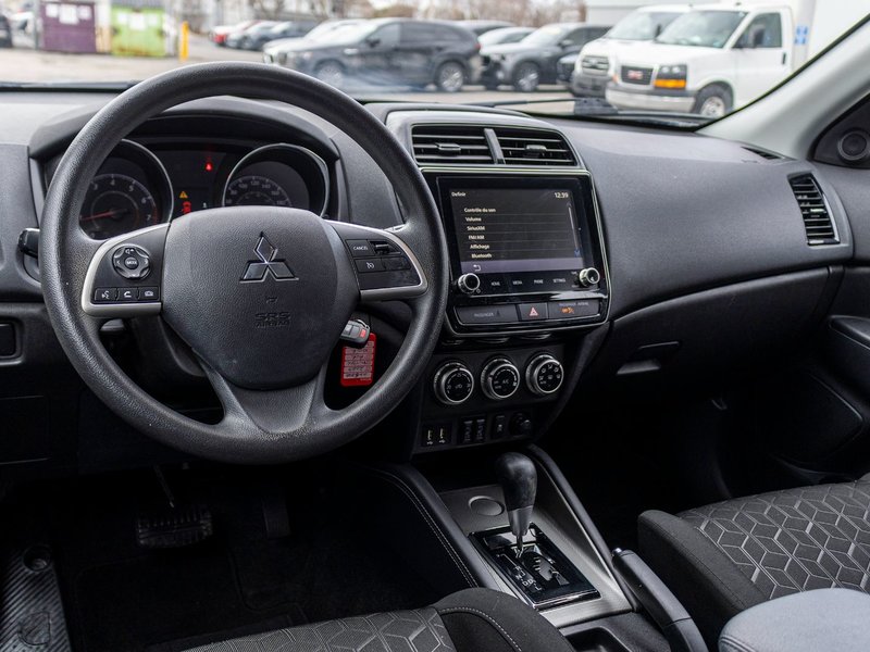 2023 Mitsubishi RVR ES AUTOM NOIR TRES BAS KILO 1 OWNER NO CARFAX CLAIM