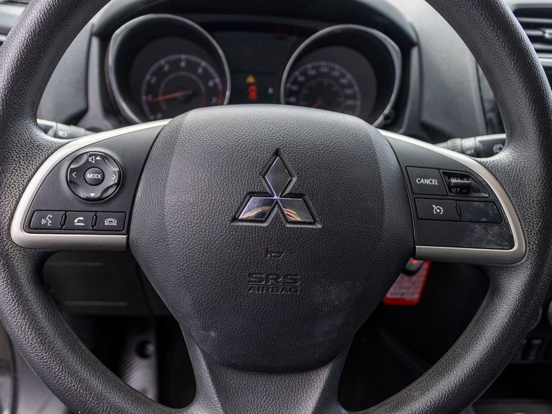 2023 Mitsubishi RVR ES AUTOM NOIR TRES BAS KILO 1 OWNER NO CARFAX CLAIM