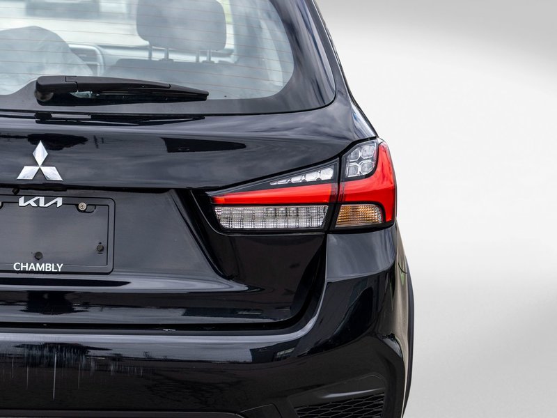 2023 Mitsubishi RVR ES AUTOM NOIR TRES BAS KILO 1 OWNER NO CARFAX CLAIM