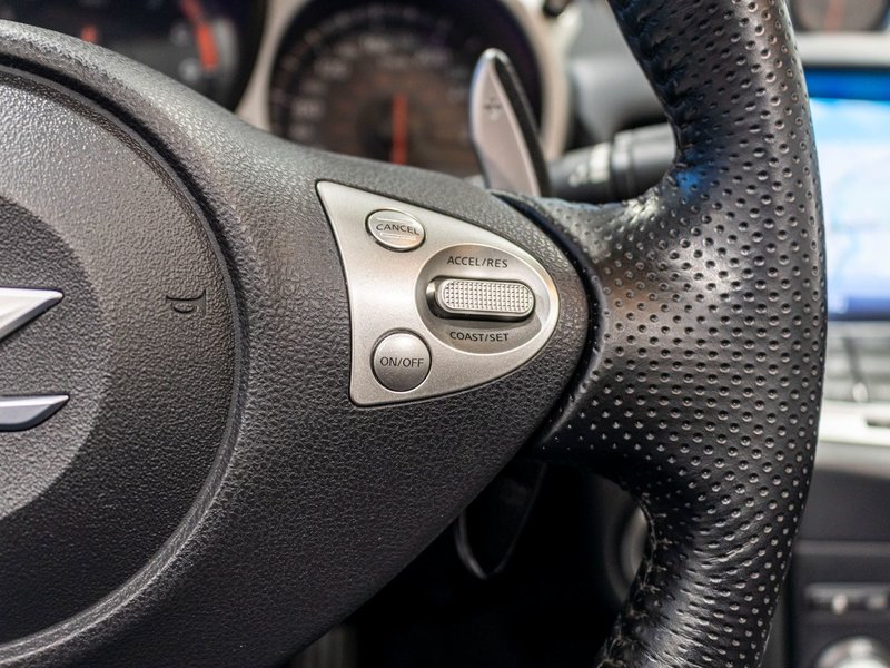 Nissan 370Z Roadster SPORT TOURING AUTOM NAV 2018 PAS DE RECLAMATIONA U CARFAX