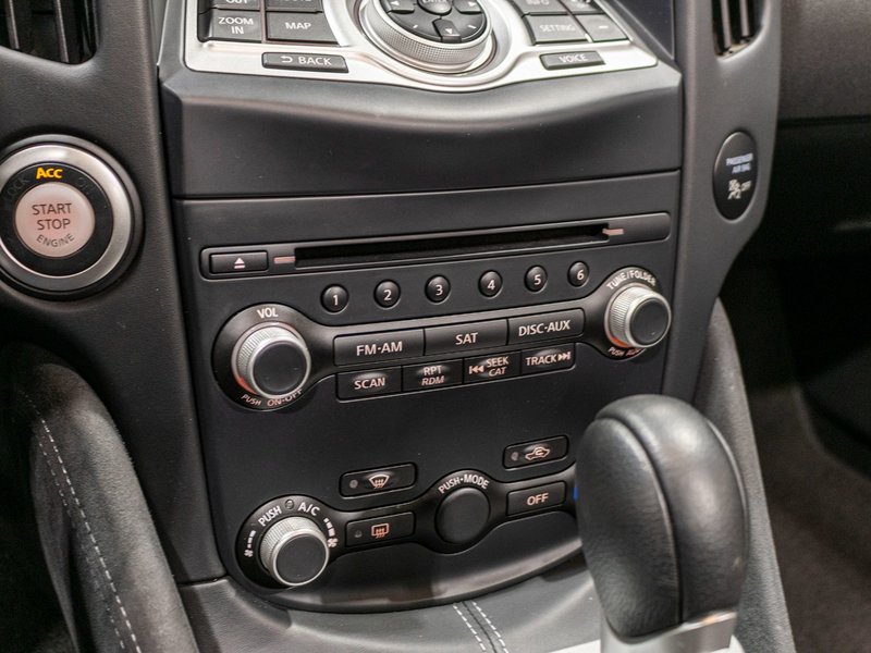 Nissan 370Z Roadster SPORT TOURING AUTOM NAV 2018 PAS DE RECLAMATIONA U CARFAX