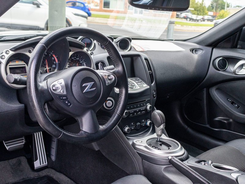Nissan 370Z TOURING SPORT CONVERTIBLE 29829KM 2017 PAS DE RECLAMATION AU CARFAX