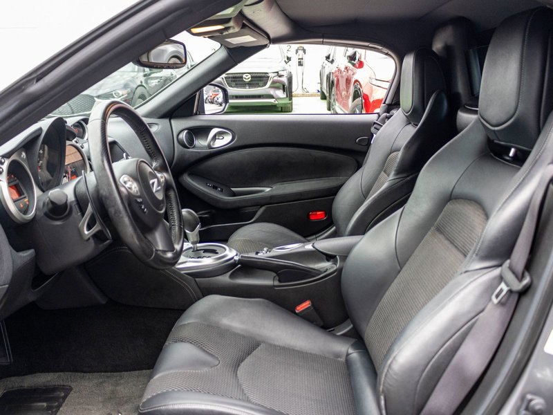 Nissan 370Z TOURING SPORT CONVERTIBLE 29829KM 2017 PAS DE RECLAMATION AU CARFAX