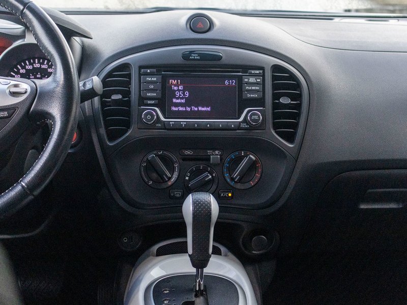 Nissan Juke SV AWD NOIR MAGS NOIR RARE 2017 PAS DE RECLAMATION AU CARFAX
