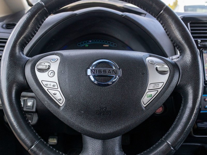 Nissan LEAF SV AUTOM  PNEUS NEUFS 2015