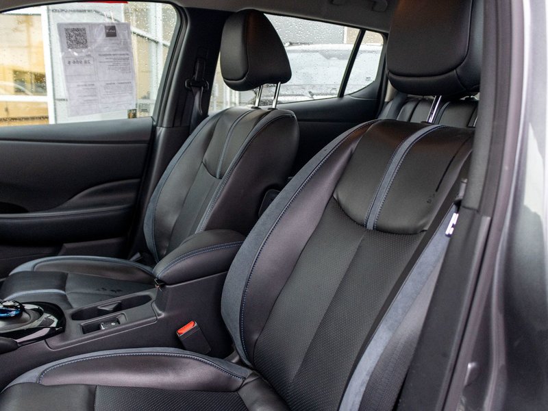 Nissan Leaf SL PLUS CUIR NAV 18823KM WOW 2023 1 PROPRIO PAS DE RECLAMATION AU CARFAX