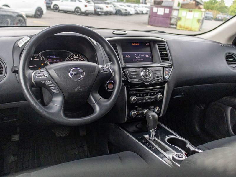 Nissan Pathfinder S AWD 7 PASSAGERS 2017 PAS DE RECLAMATION AU CARFAX