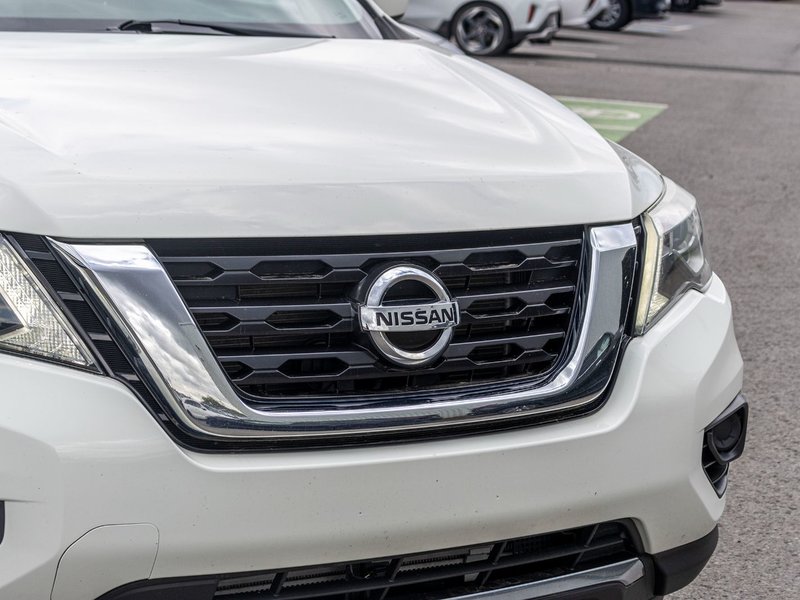 Nissan Pathfinder S AWD 7 PASSAGERS 2017 PAS DE RECLAMATION AU CARFAX