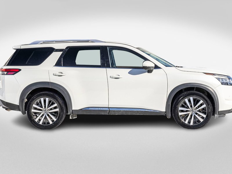 2023 Nissan Pathfinder PLATINUM AWD BLANC CUIR BRUN TOIT NO CARFAX CLAIM