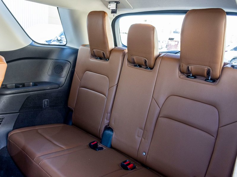 2023 Nissan Pathfinder PLATINUM AWD BLANC CUIR BRUN TOIT NO CARFAX CLAIM