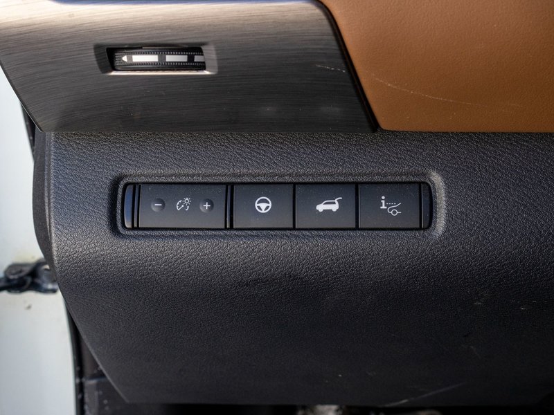 2023 Nissan Pathfinder PLATINUM AWD BLANC CUIR BRUN TOIT NO CARFAX CLAIM