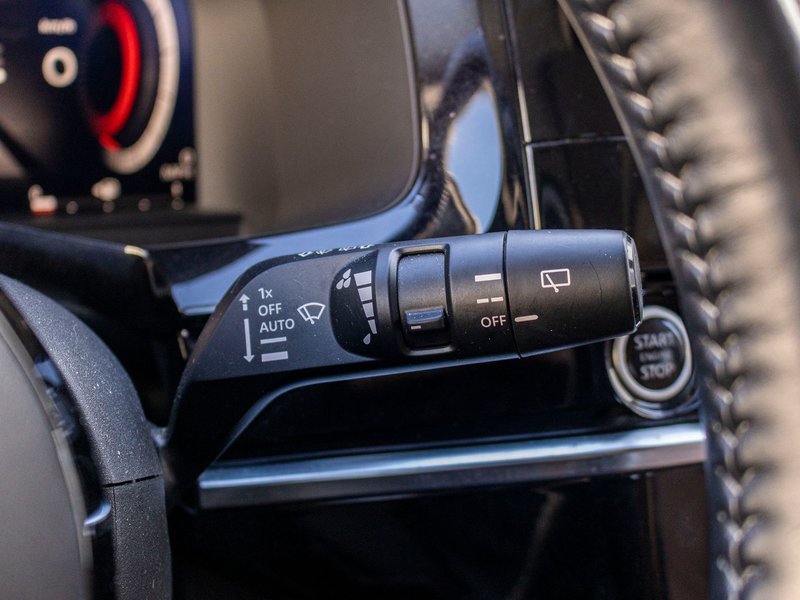 2023 Nissan Pathfinder PLATINUM AWD BLANC CUIR BRUN TOIT NO CARFAX CLAIM